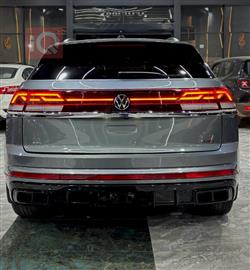 فولكسفاغن أطلس كروس سبورت